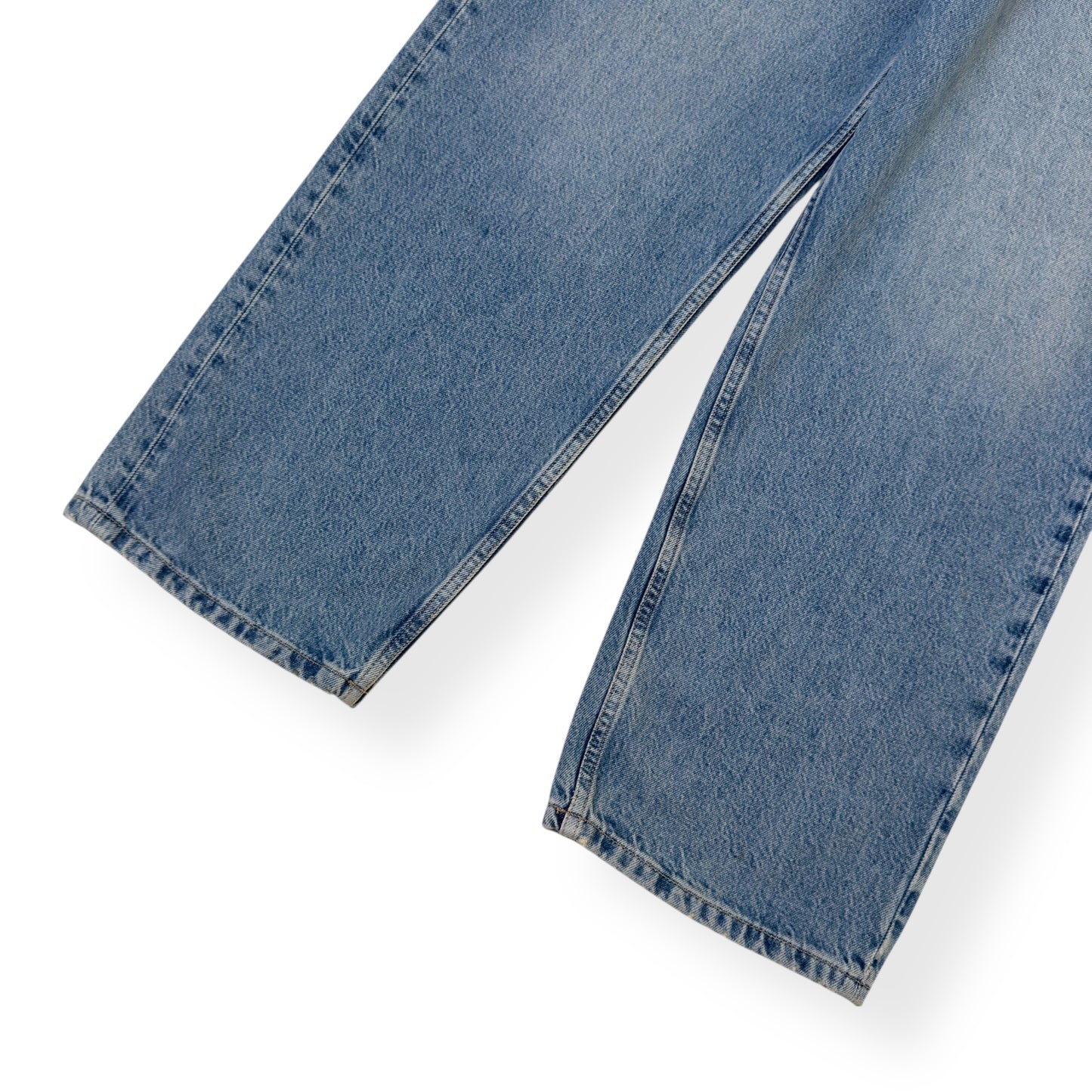 ARKET STRAIGHT LEG DENIM JEANS MID BLUE W32”