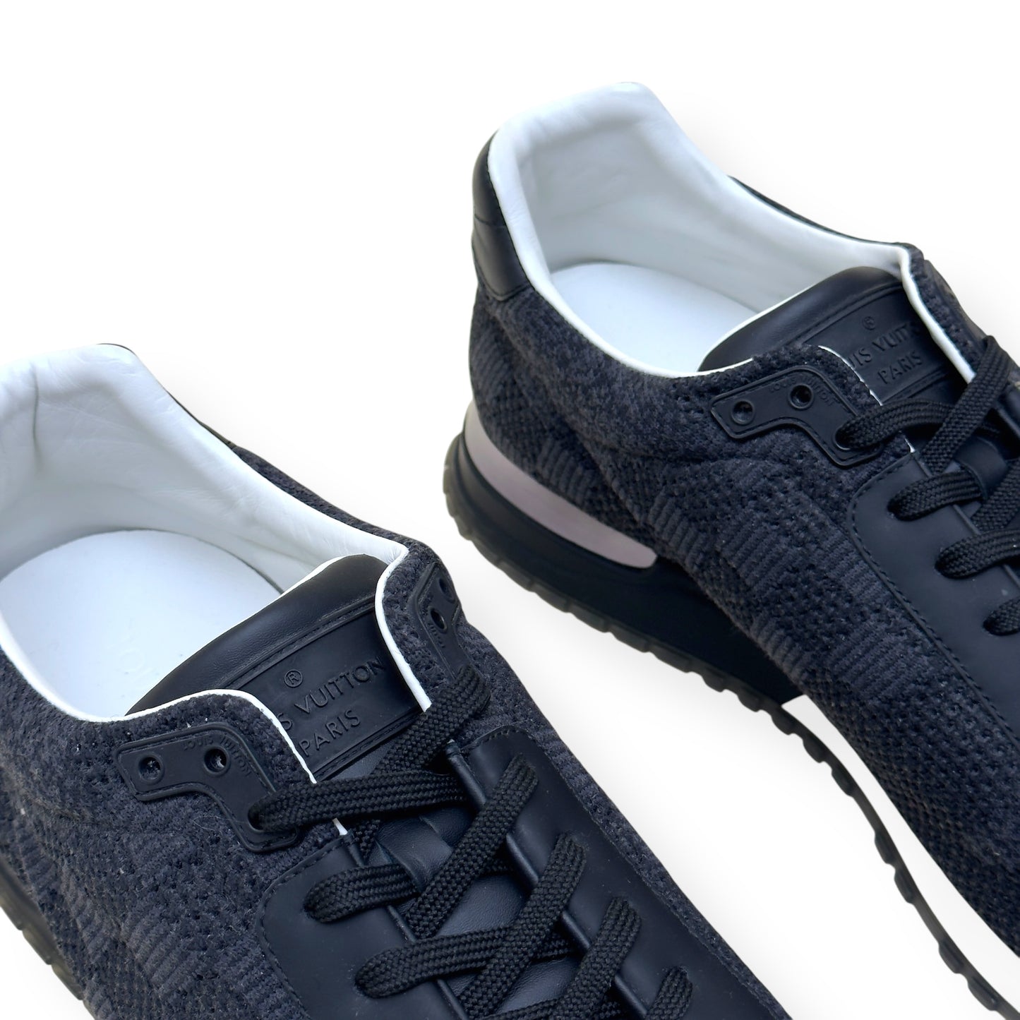LOUIS VUITTON DAMIER MESH RUN AWAY SNEAKER BLACK UK9.5