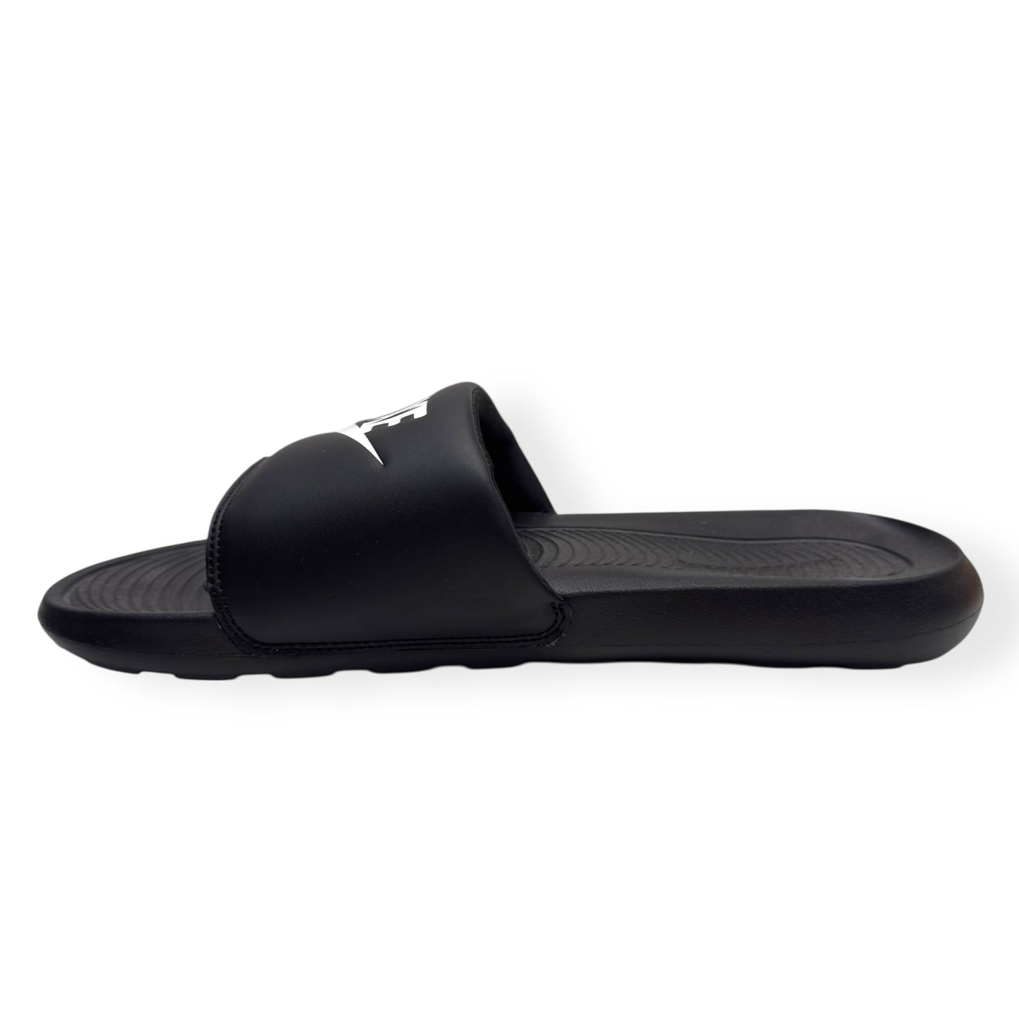 NIKE VICTORI ONE SLIDES BLACK / WHITE UK11
