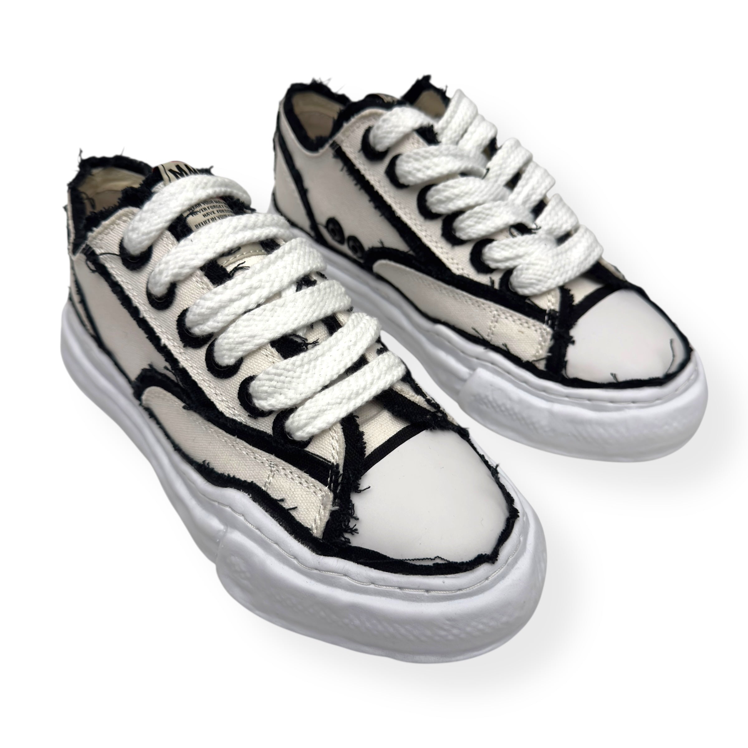 MAISON MIHARA YASUHIRO PETERSON OG DISTRESSED CANVAS SNEAKER WHITE / BLACK UK6