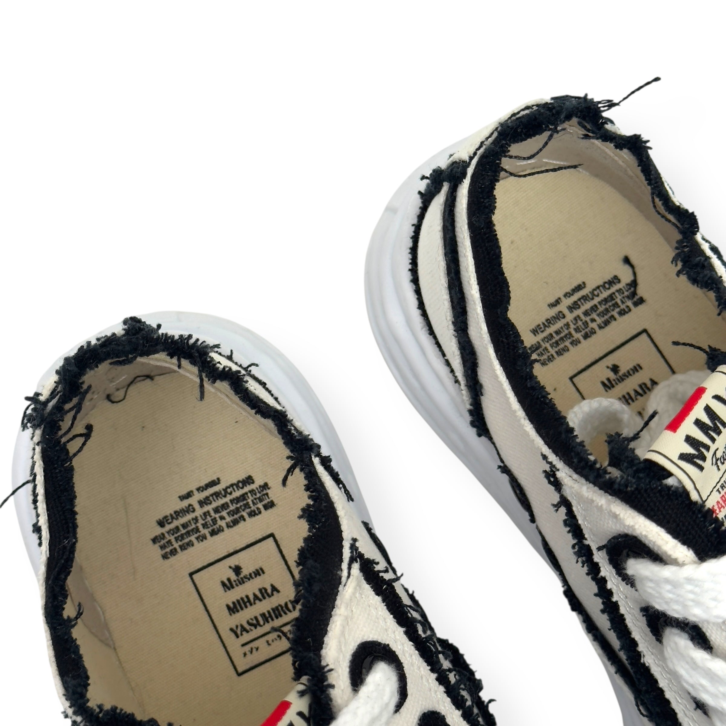 MAISON MIHARA YASUHIRO PETERSON OG DISTRESSED CANVAS SNEAKER WHITE / BLACK UK6
