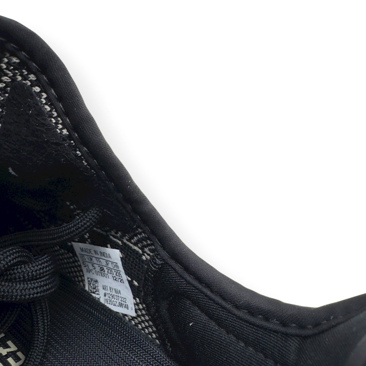 YEEZY BOOST 350 V2 SNEAKER CORE UK5