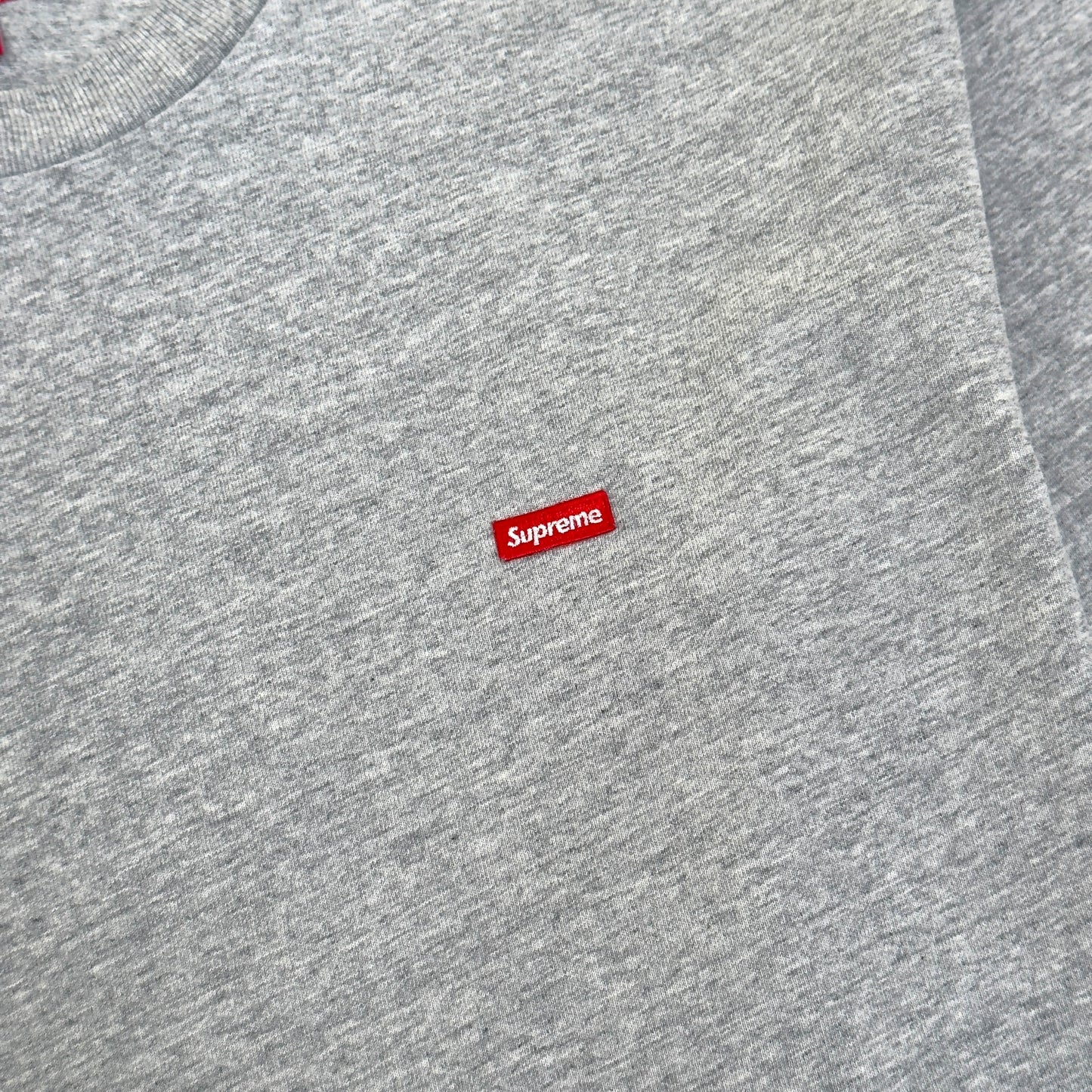 SUPREME SMALL BOX LOGO COTTON T-SHIRT GREY / RED L