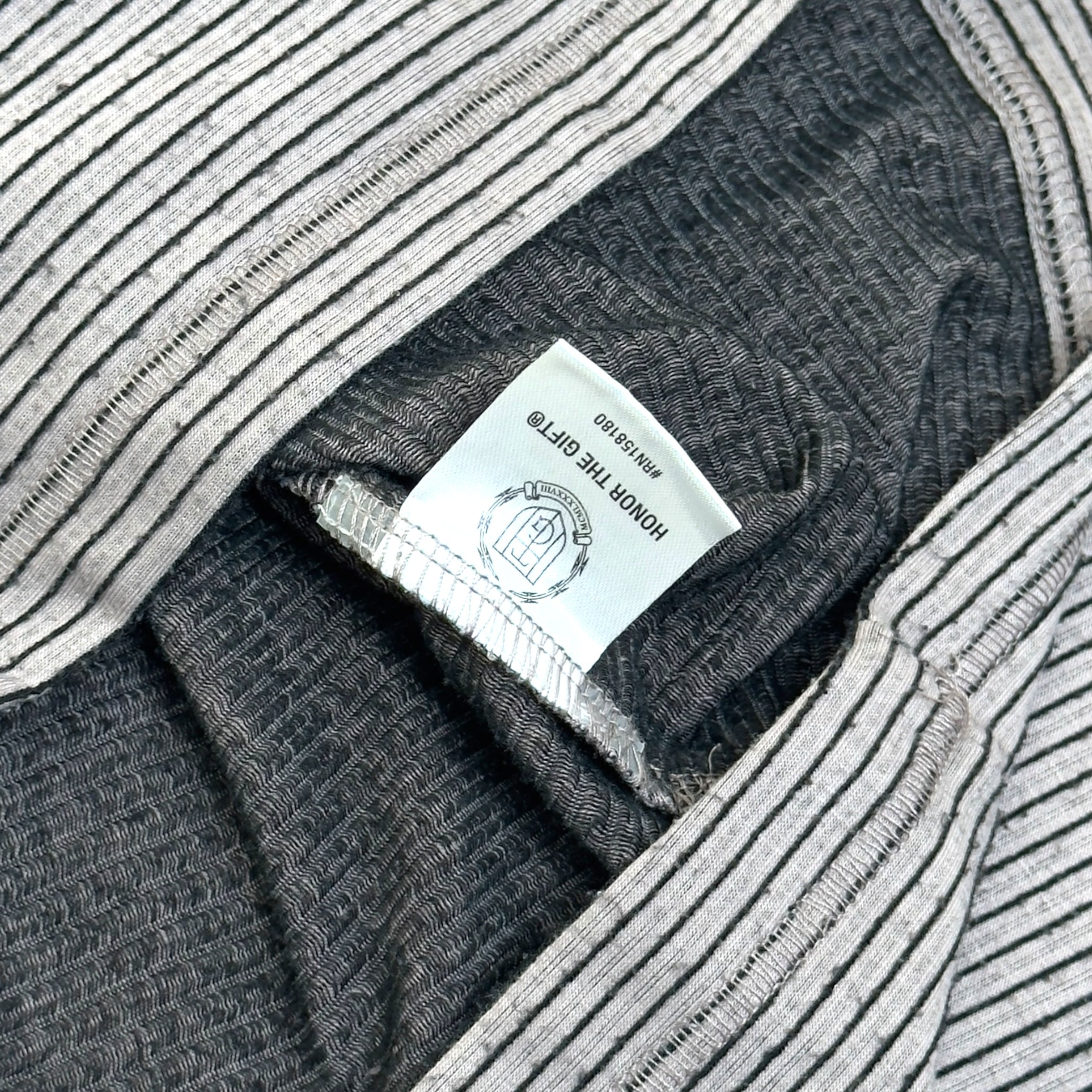 HONOR THE GIFT LO-FI LONG SLEEVE T-SHIRT GREY M