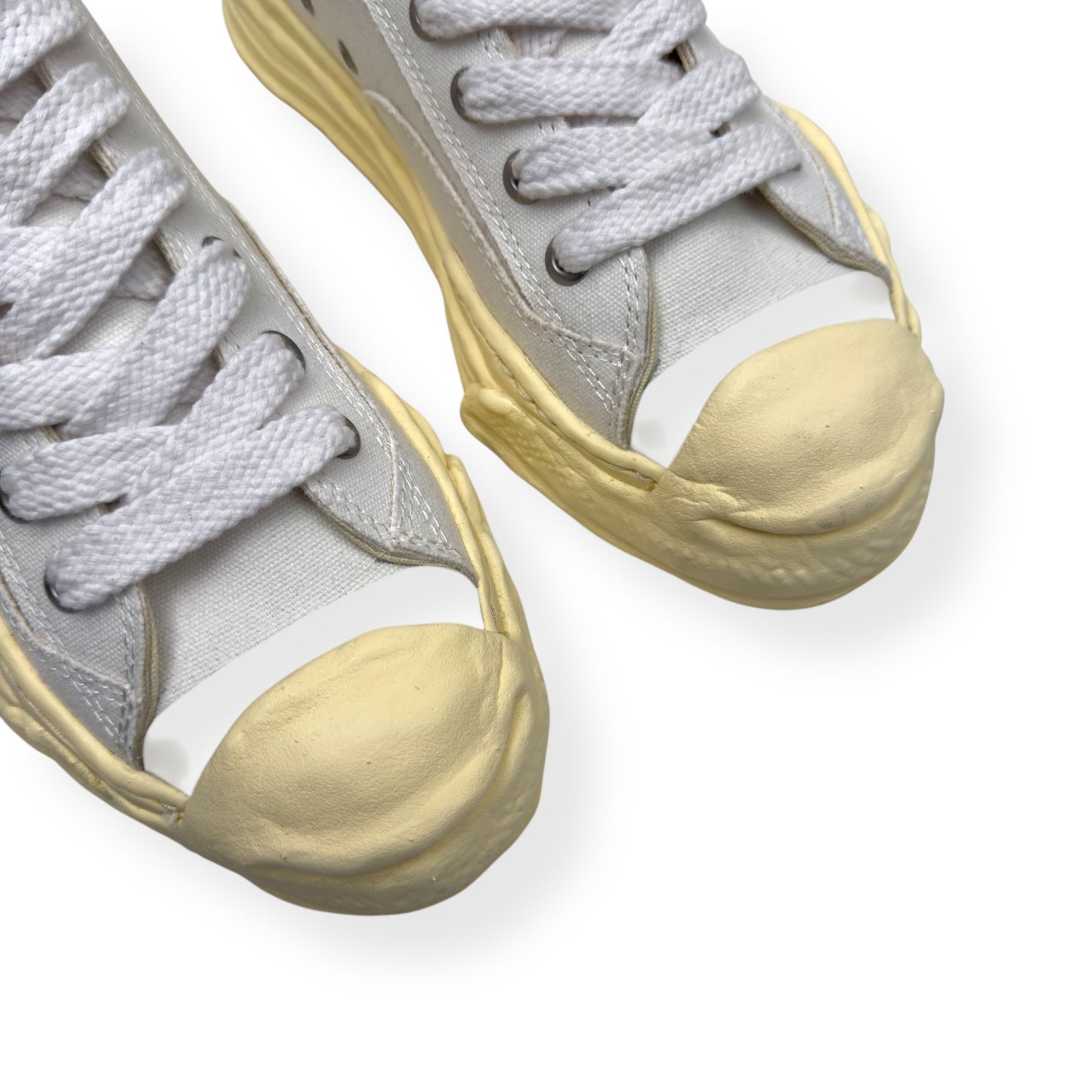 MAISON YASUHIRO MIHARA HANK VINTAGE SOLE CANVAS SNEAKER WHITE 44 / UK10