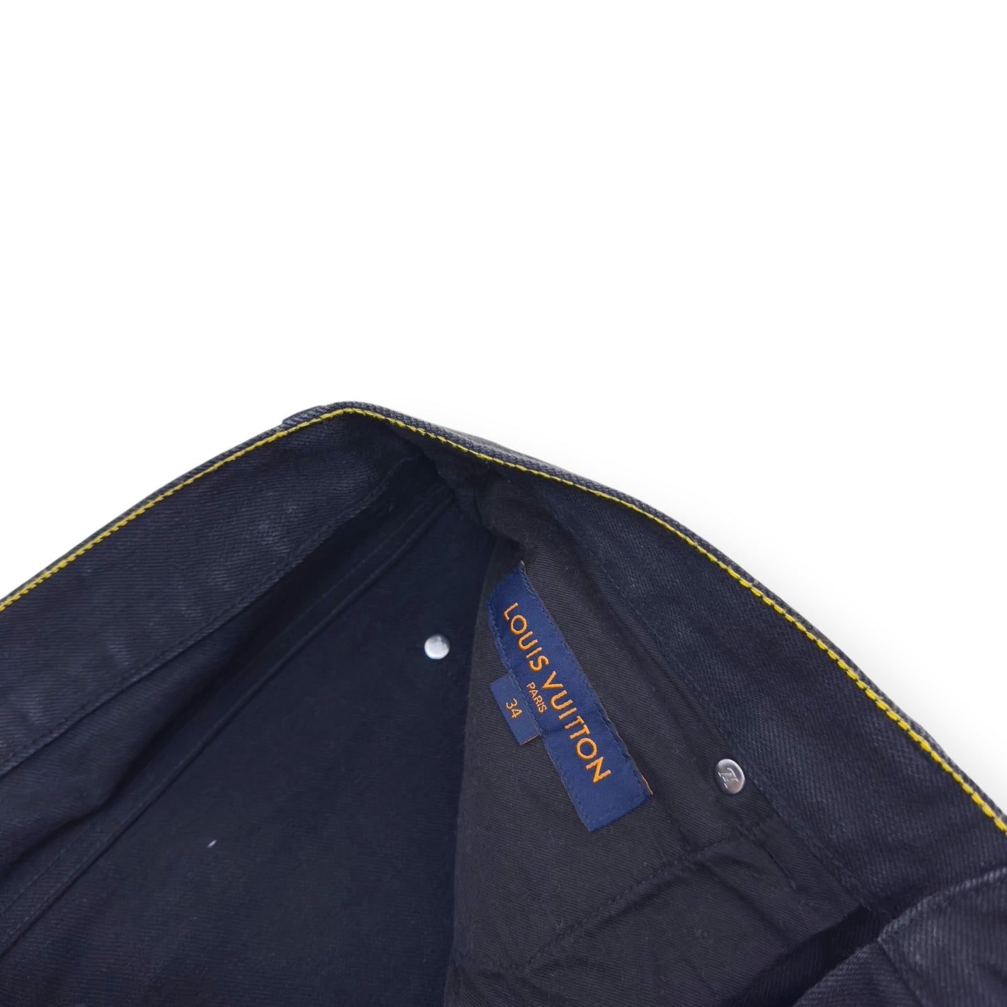 LOUIS VUITTON DENIM JEANS BLACK W34”