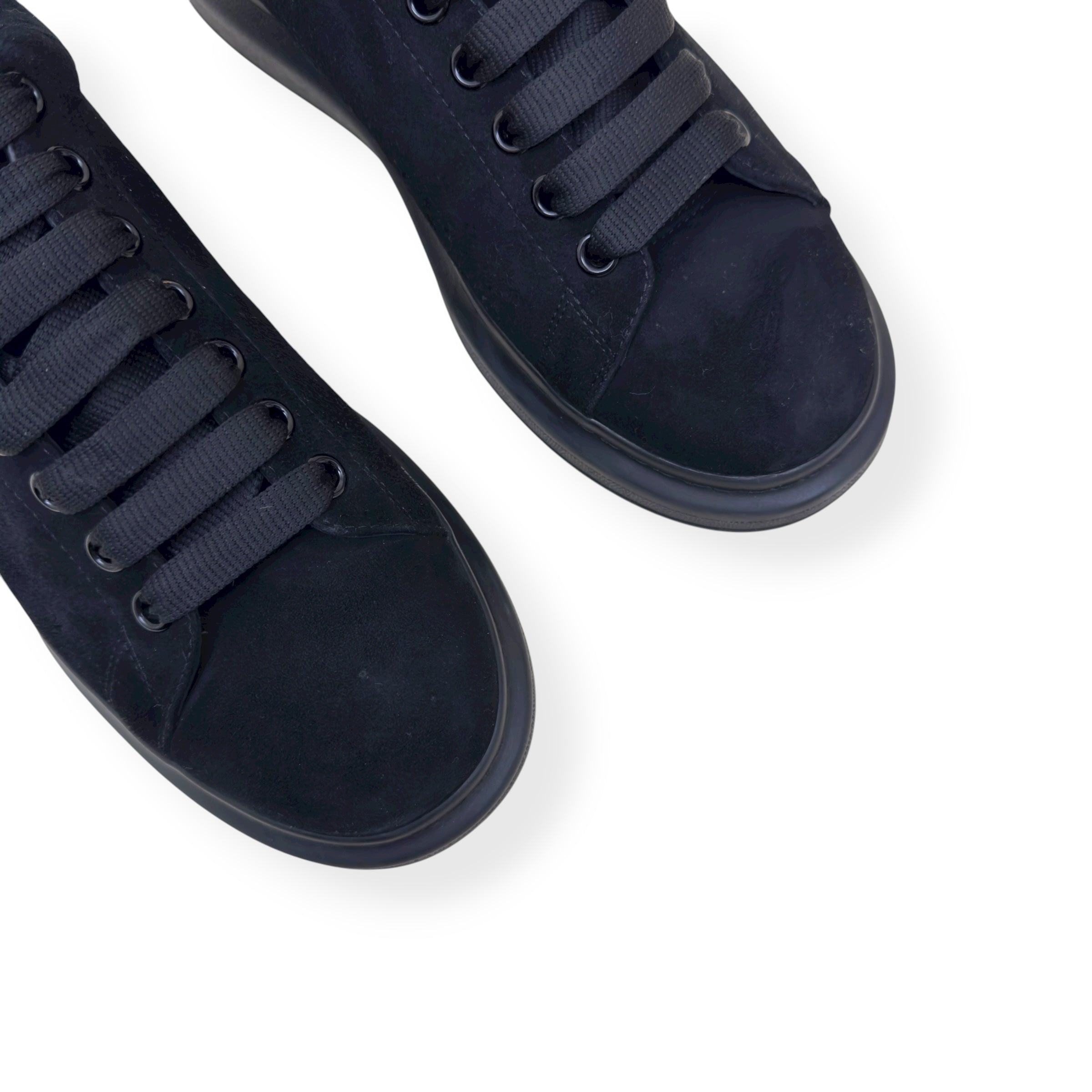 ALEXANDER MCQUEEN OVERSIZED SUEDE SNEAKER BLACK 45 / UK11