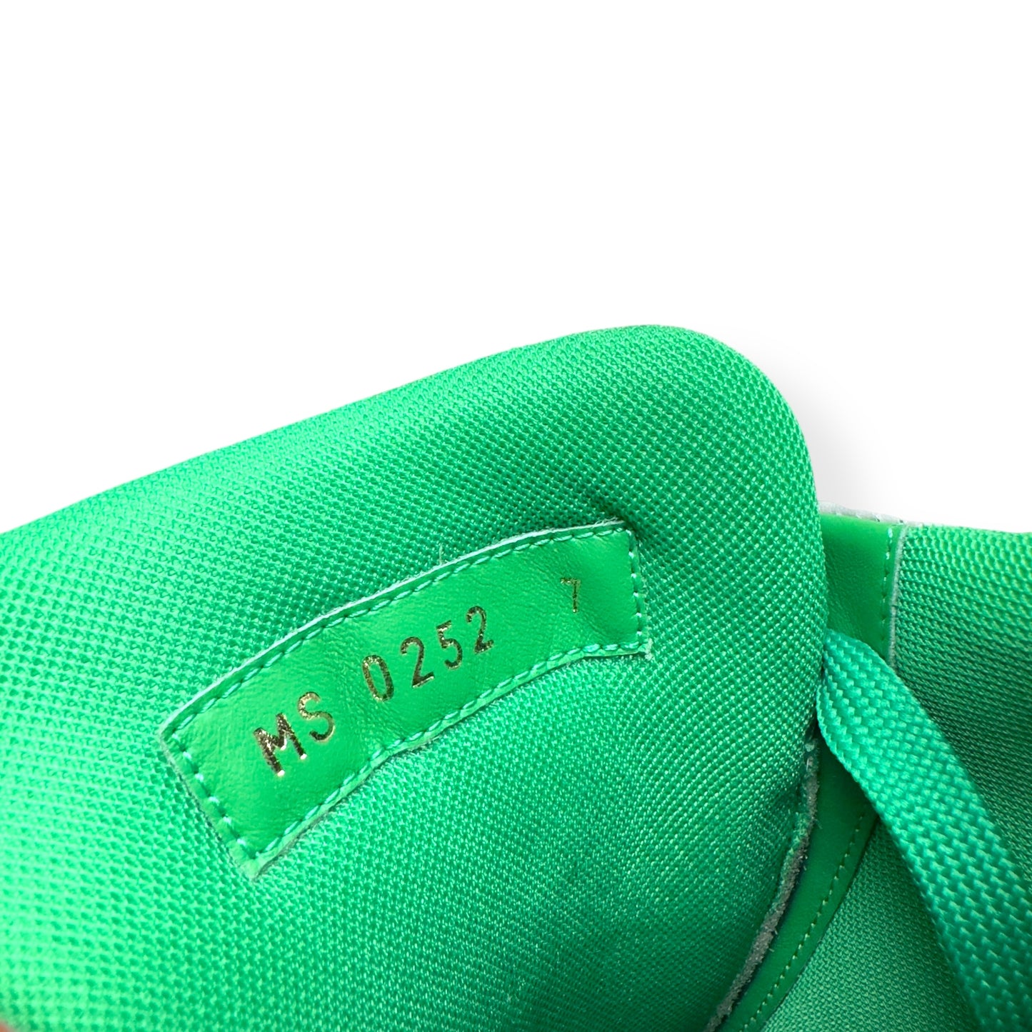 LOUIS VUITTON LV TRAINER GREEN / GREY UK7