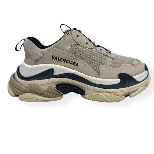 BALENCIAGA TRIPLE S SNEAKER BEIGE UK5