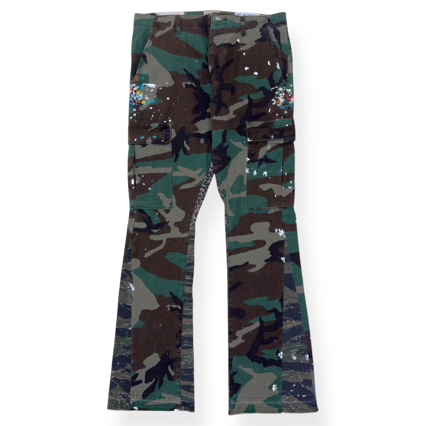 GALLERY DEPT. LA FLARE PAINTED CARGO TROUSERS CAMO W34”