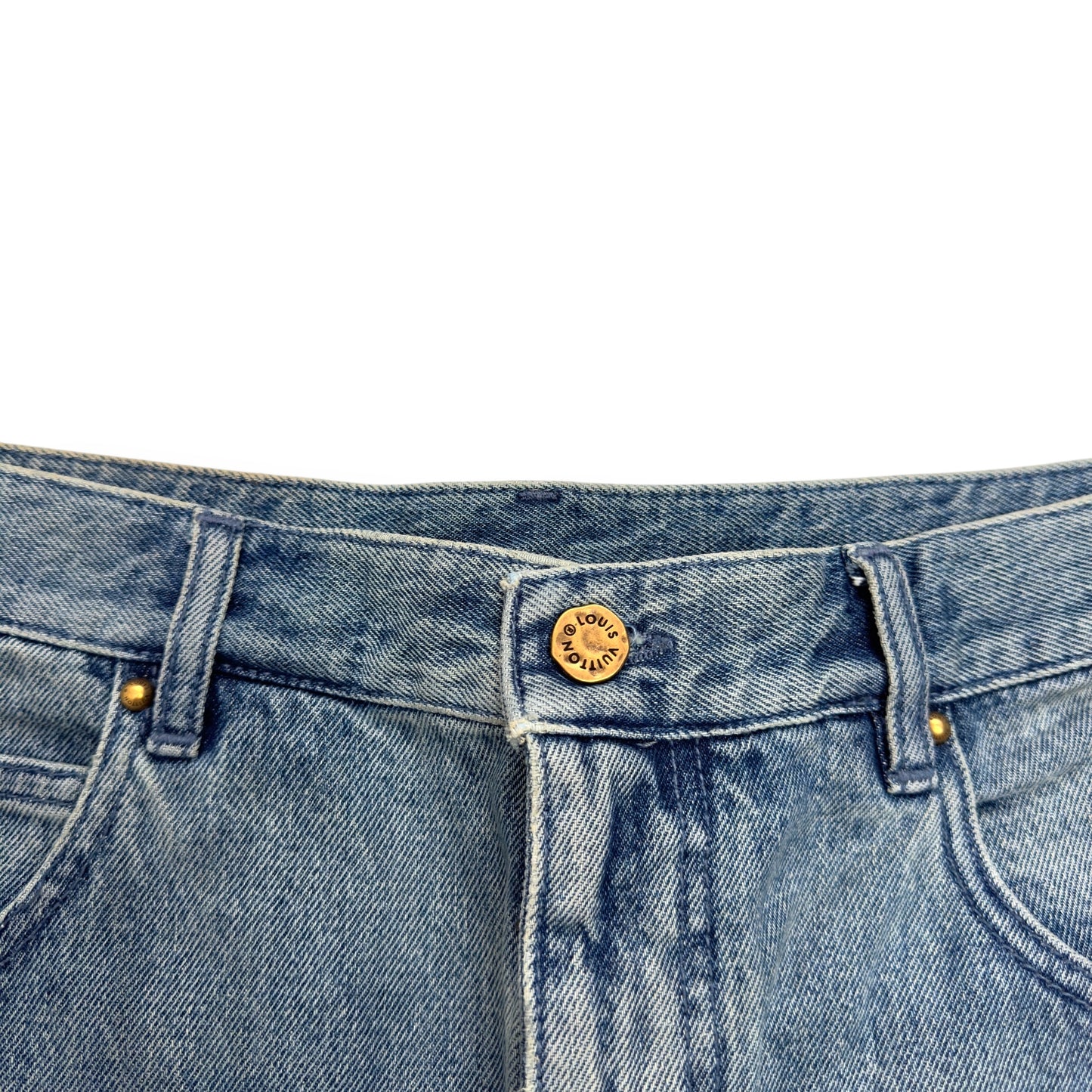 LOUIS VUITTON DENIM CARPENTER SHORTS BLUE W32”