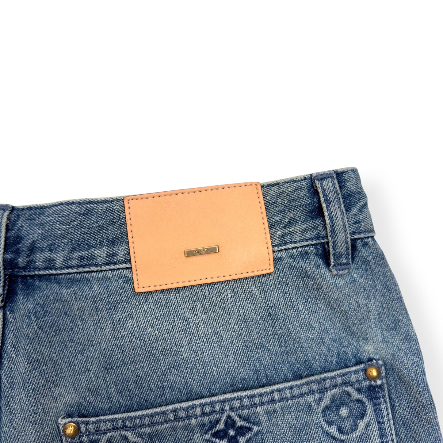 LOUIS VUITTON DENIM CARPENTER SHORTS BLUE W32”