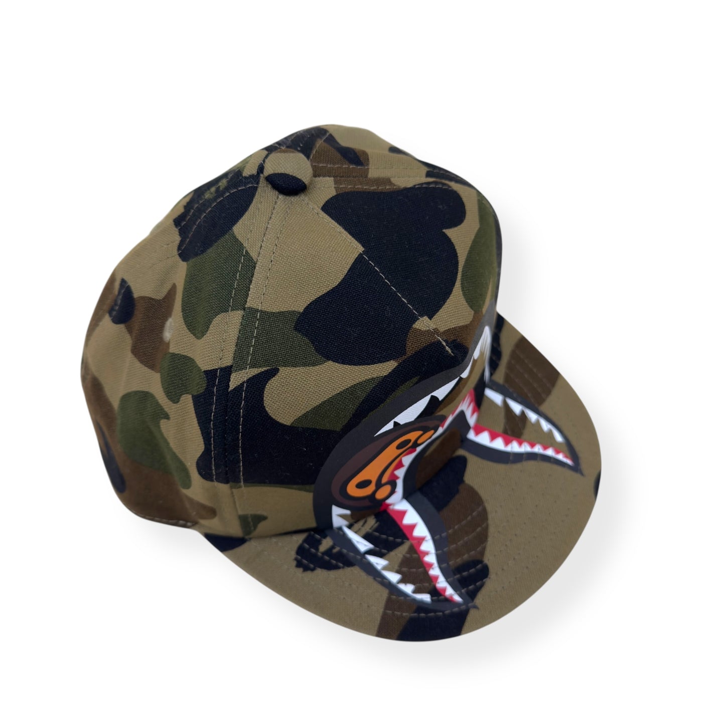 A BATHING APE 1ST CAMO SHARK MESH CAP CAMO GREEN
