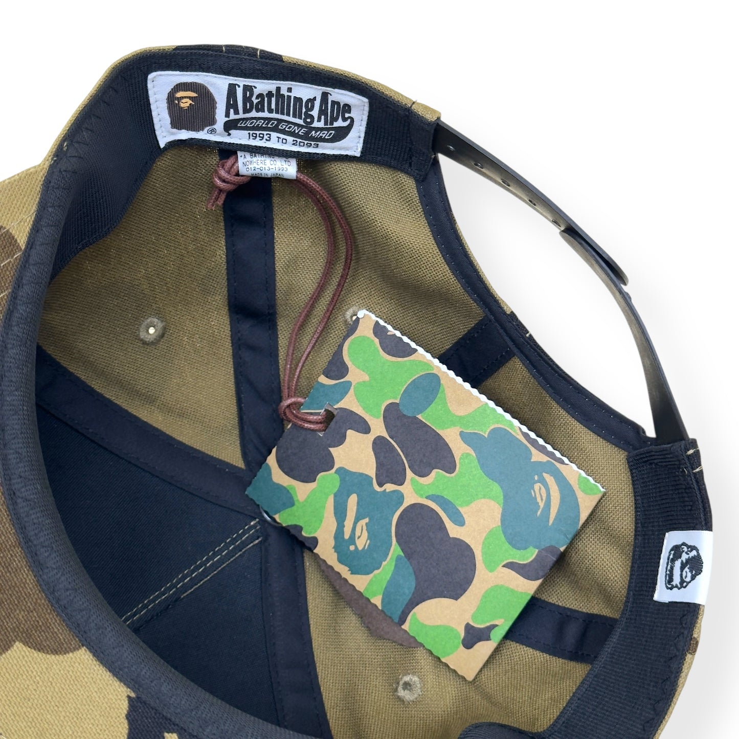 A BATHING APE 1ST CAMO SHARK MESH CAP CAMO GREEN