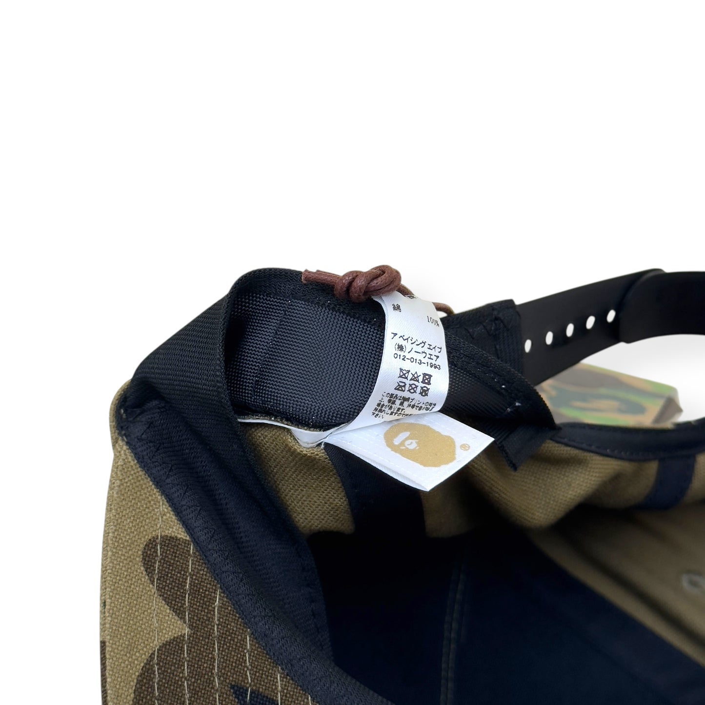 A BATHING APE 1ST CAMO SHARK MESH CAP CAMO GREEN