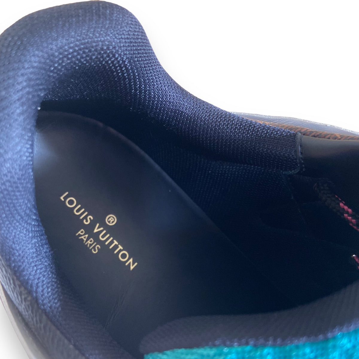 LOUIS VUITTON ZIG ZAG SNEAKERS UK8
