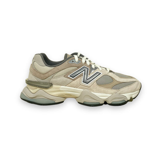 NEW BALANCE 9060 GREY SUEDE TRAINERS UK8